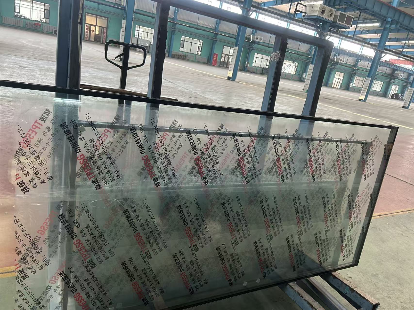 定西市玻璃源头工厂玻璃幕墙 - 价格